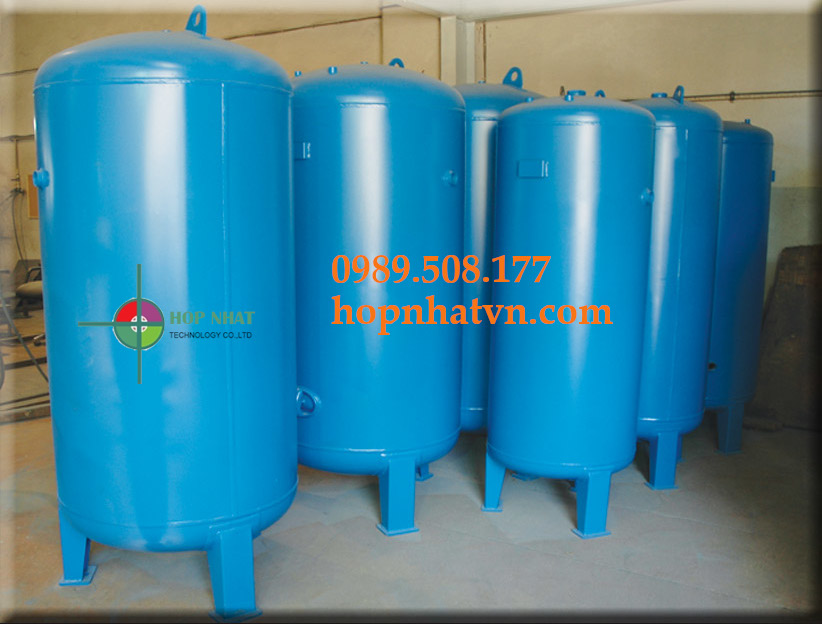 COMPRESSED AIR TANK