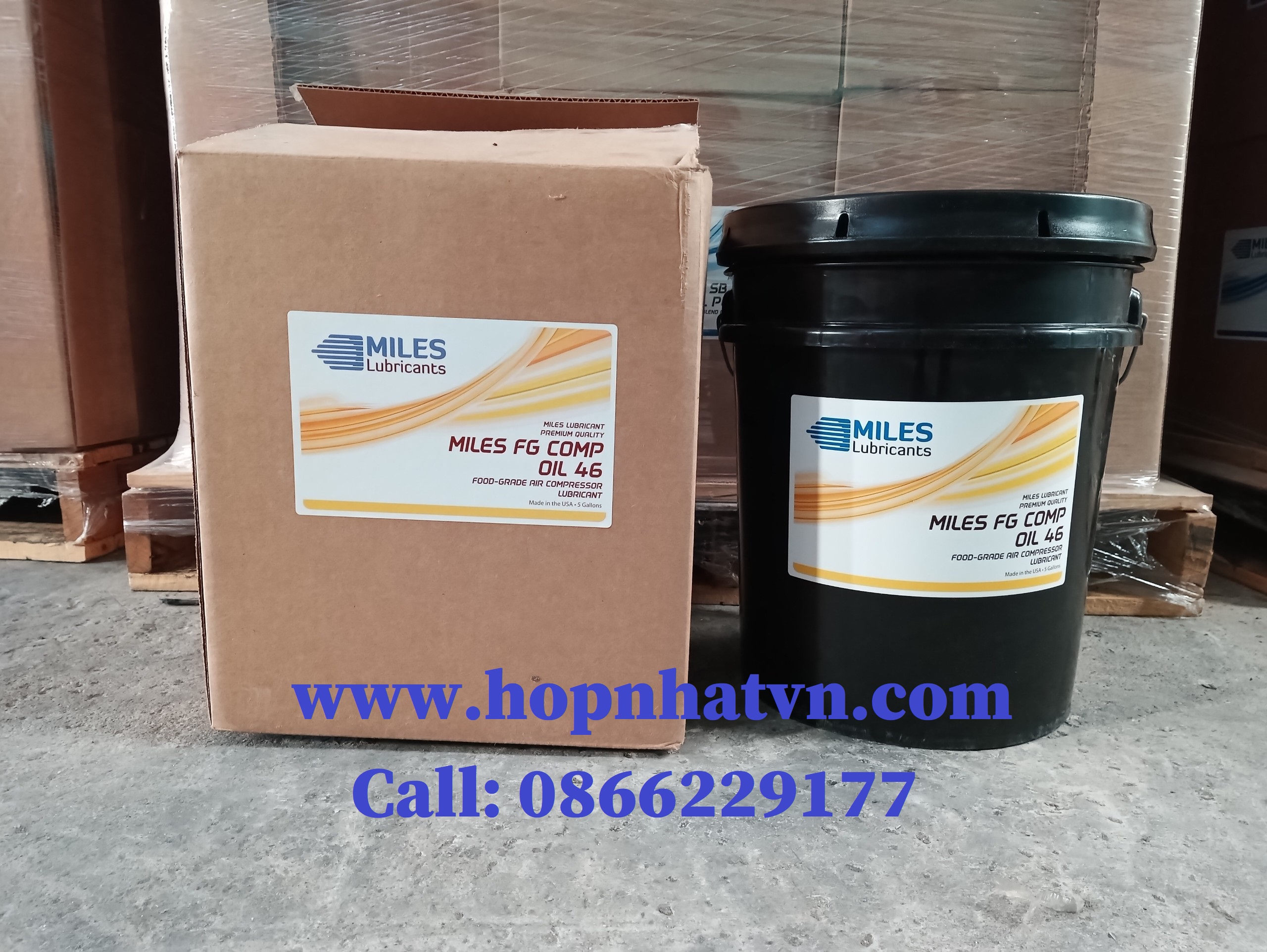 <p>Dầu máy nén khí là một trong những chất bôi trơn không thể thiếu được cho sự hoạt động của thiết bị. Để đáp ứng được yêu cầu, cũng như tiêu chuẩn khắt khe của máy nén không khí, người dùng cần phải lựa chọn dầu máy sao cho phù hợp.</p>