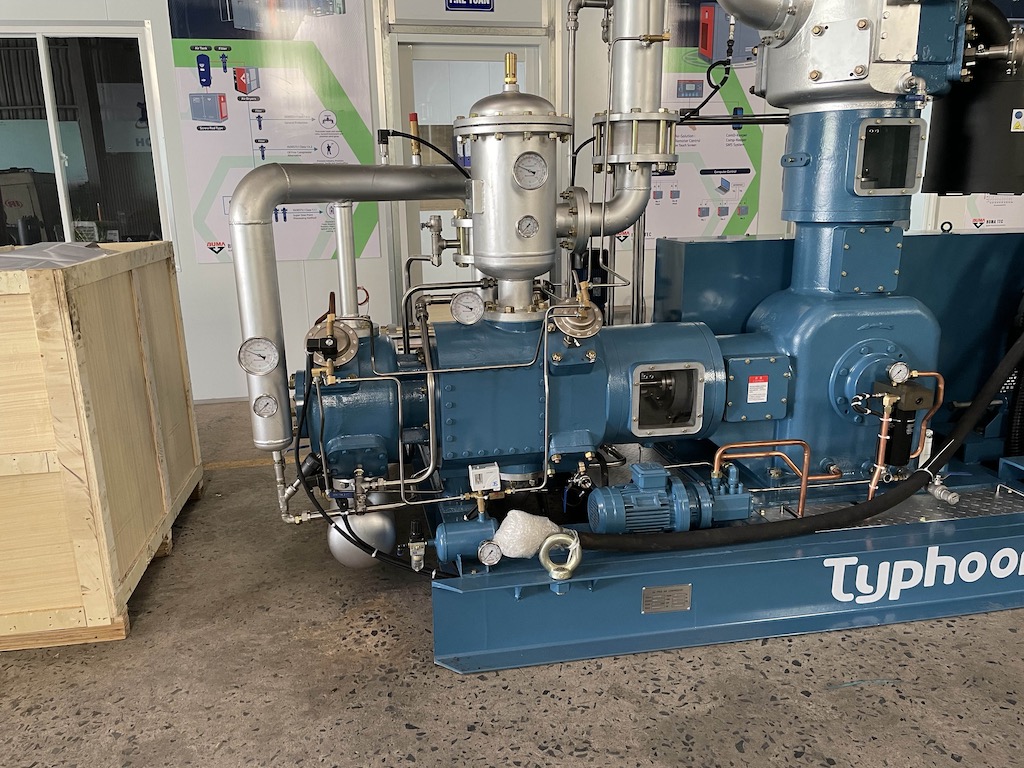 TYPHOON PET OIL FREE AIR COMPRESSOR -  TLW-10/40